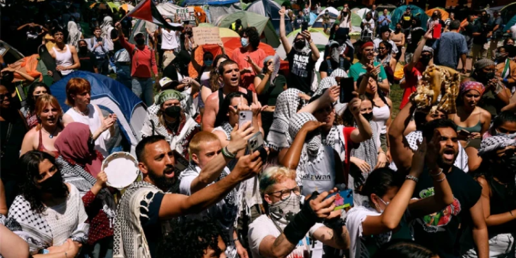 নেতানিয়াহু ও সিনওয়ারের বিরুদ্ধে গ্রেপ্তারি পরোয়ানার আবেদনে ফ্রান্সের সমর্থন