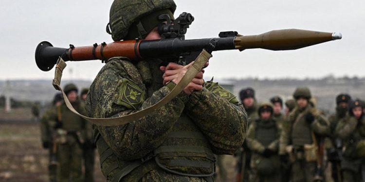 হাতছাড়া হওয়ার পথে ইউক্রেনের পূর্বাঞ্চল