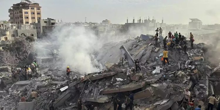 গাজা যুদ্ধ আরও জোরদার করার নির্দেশ ইসরাইলের