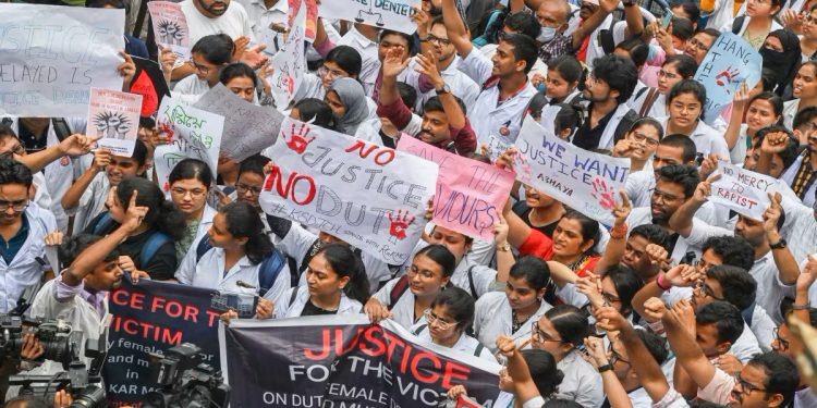 কলকাতার চিকিৎসককে শ্বাসরোধে হত্যা