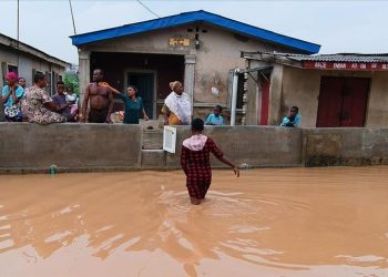 নাইজেরিয়া বন্যায় নিহত বেড়ে ১৭০