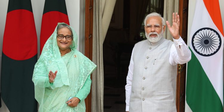 দিল্লিতে গোপন আশ্রয়ে শেখ হাসিনা, ভবিষ্যৎ নিয়ে ভাববার সময় দিয়েছে ভারত