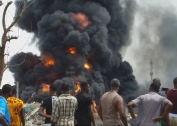 নাইজেরিয়ার বোমা বিস্ফোরণে নিহত ১৯