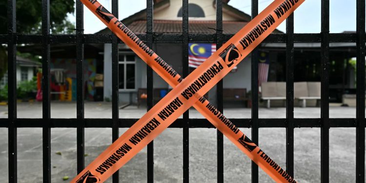 মালয়েশিয়ায় যৌন নিপীড়নের শিকার ৪০২ শিশু উদ্ধার, আটক ১৭১