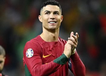 যেভাবে ৯০০ গোলের চূড়ায় রোনালদো