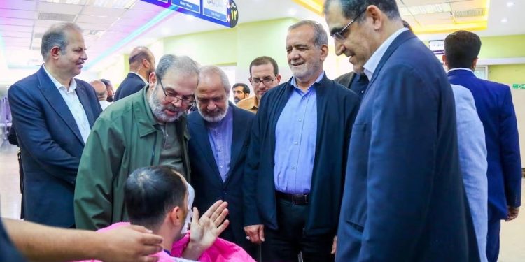 হিজবুল্লাহর ওপর হামলার পর যোগাযোগযন্ত্র নিষিদ্ধ করেছে ইরান