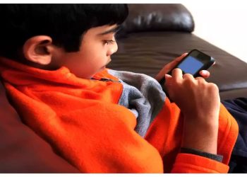 শিশুদের মোবাইল আসক্তি কমানোর উপায়