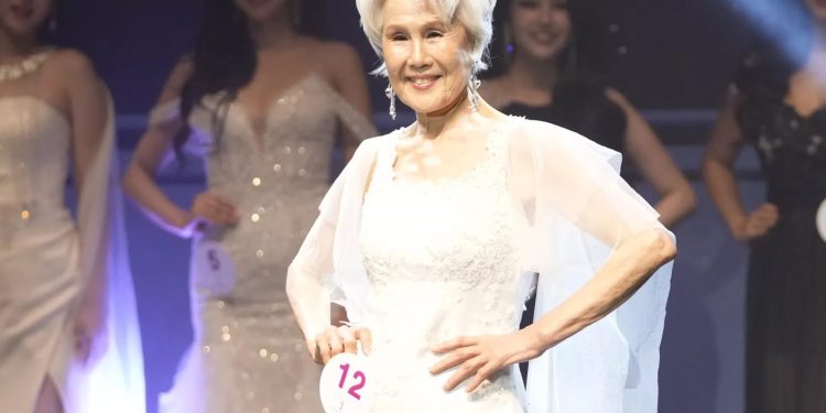 ৮১ বছর বয়সে সুন্দরী প্রতিযোগিতায়!