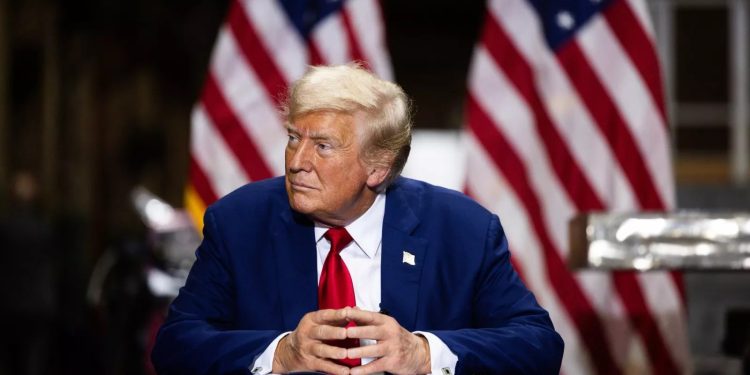 বিশ্বের শীর্ষ ৫০০ ধনীর তালিকায় ট্রাম্প