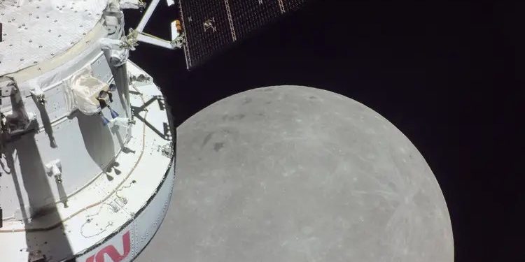 চীনের তৈরি ইট যাবে চাঁদে