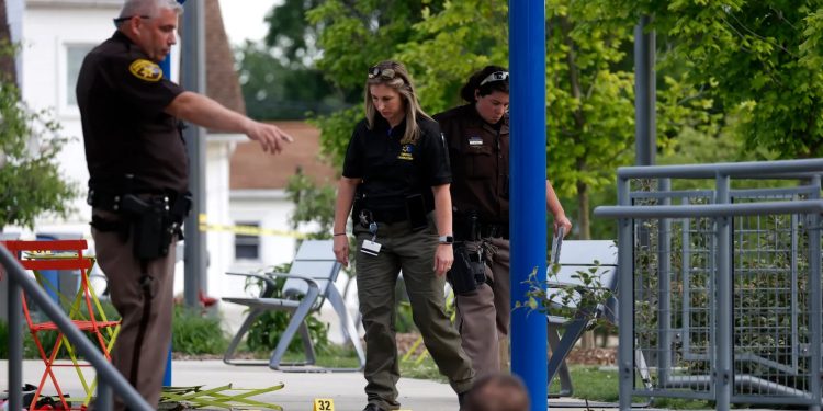 যুক্তরাষ্ট্রে পার্টিতে এলোপাতাড়ি গুলি: নিহত ৩