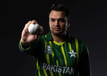 আন্তর্জাতিক ক্রিকেটকে বিদায় জানালেন পাকিস্তানি লেগ-স্পিনার উসমান কাদির