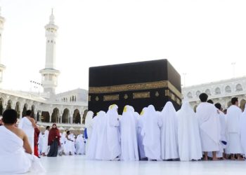 ওমরাহকারীদের নতুন নির্দেশনা দিল সৌদি আরব