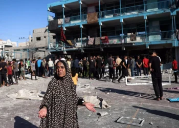 গাজায় ইসরায়েলের মহুর্মুহু বিমান হামলা, নিহত ৩৪