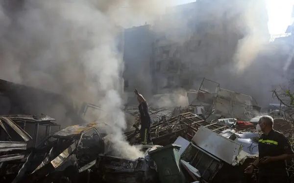 লেবাননে ইসরাইলি বিমান হামলায় নিহত ৫২