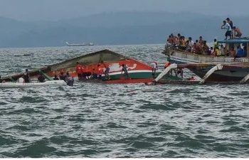 নাইজেরিয়ায় নৌকাডুবে নিহত ২৭