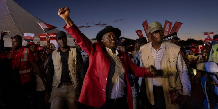 ৫৮ বছর পর বতসোয়ানায় ক্ষমতার পালাবদল