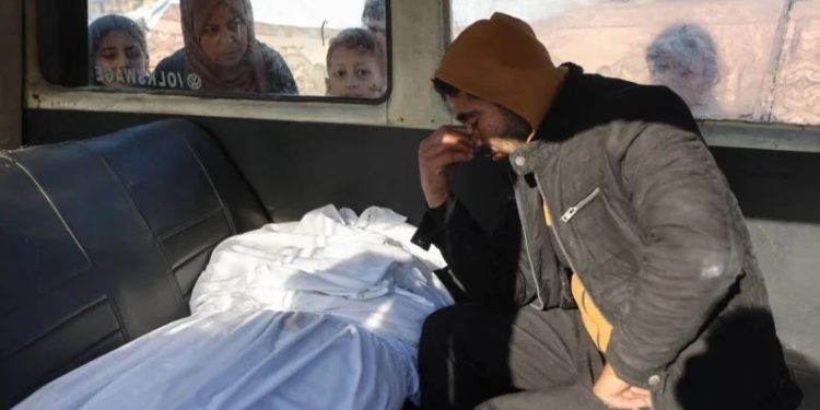 ইসরাইলি হামলায় গাজা পুলিশের প্রধান ও উপ-প্রধান নিহত