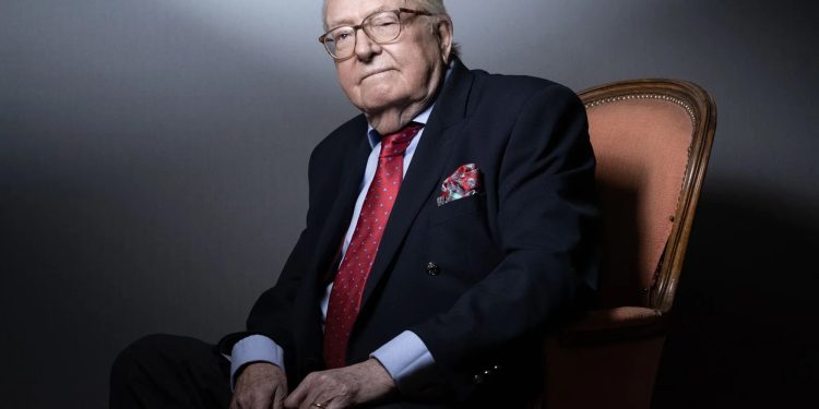 ফরাসি ডানপন্থি রাজনীতিবিদ লে পেন মারা গেছেন