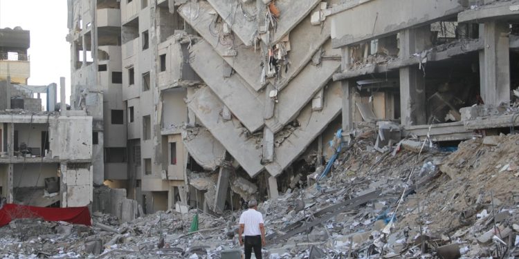 গাজায় ২৪ ঘণ্টায় ইসরাইলি হামলায় নিহত আরও ৫৯ ফিলিস্তিনি