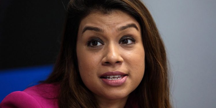 তদন্তের জন্য ব্রিটিশ সরকারের কাছে নিজেকে সঁপে দিলেন টিউলিপ