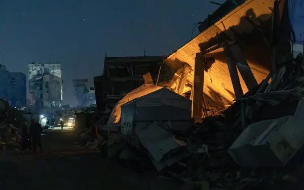 গাজায় বিদ্যুৎ সরবরাহ বন্ধ করছে ইসরাইল