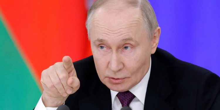 রাশিয়া-ইউক্রেন যুদ্ধবিরতিতে পুতিনের সমর্থন