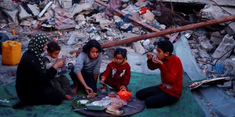 ফিলিস্তিনিদের ১.৭ বিলিয়ন ডলারের নতুন সহায়তার ঘোষণা ইইউ’র