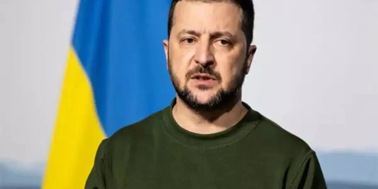 যুদ্ধবিরতি ঘোষণার পরও রুশ হামলা চলমান: জেলেনস্কি