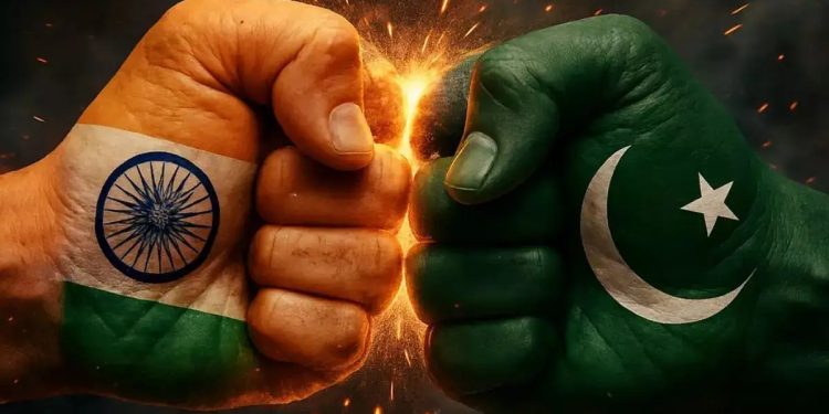 পাকিস্তানিদের সব ভিসা বাতিল, পরিষেবা স্থগিত করল ভারত