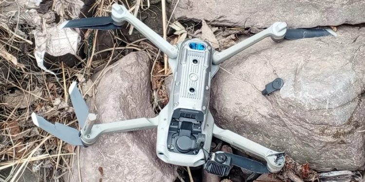 কাশ্মীরে ভারতের গোয়েন্দা ড্রোন ভূপাতিত করল পাকিস্তান সেনাবাহিনী