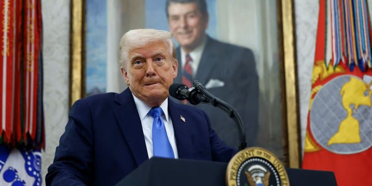 যে পণ্যে সাড়ে ৩ হাজার শতাংশ শুল্কের প্রস্তাব যুক্তরাষ্ট্রের