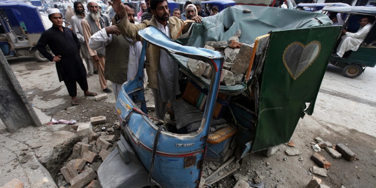 আবারও ভূমিকম্পে কেঁপে উঠল পাকিস্তান