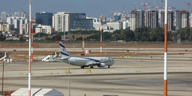 ইসরাইলে ফের ক্ষেপণাস্ত্র হামলা, বেন-গুরিয়নের ফ্লাইট স্থগিত
