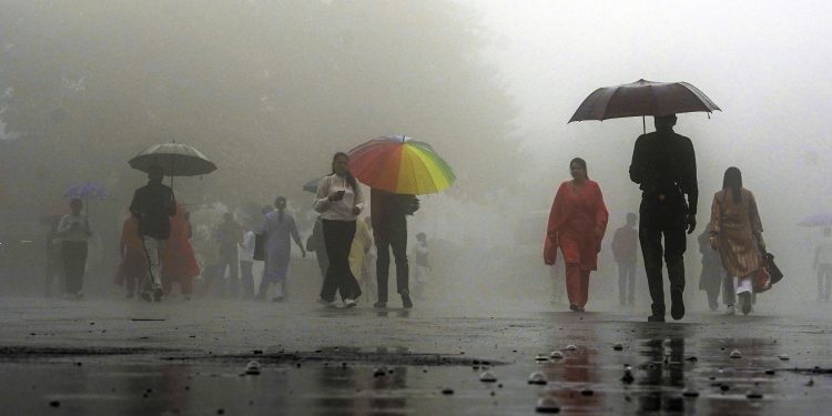 আসাম, মিজোরাম ও ত্রিপুরায় রেড অ্যালার্ট
