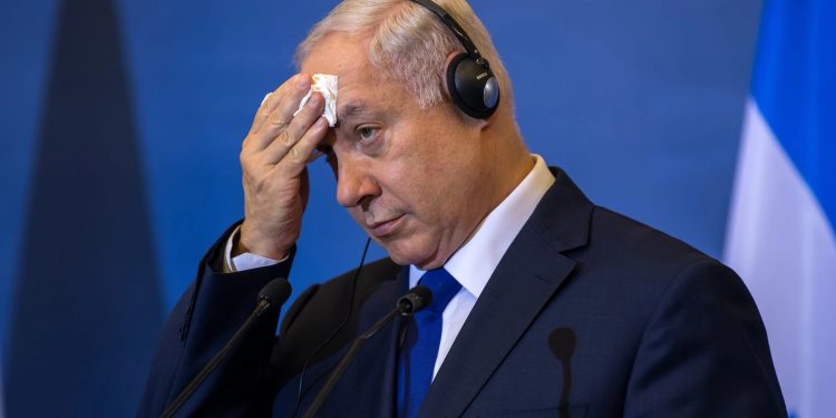 গ্রেফতার আতঙ্কে নেতানিয়াহু