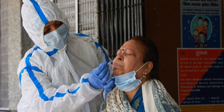 ভারতে করোনায় আক্রান্তের সংখ্যা ৬,৪৯১