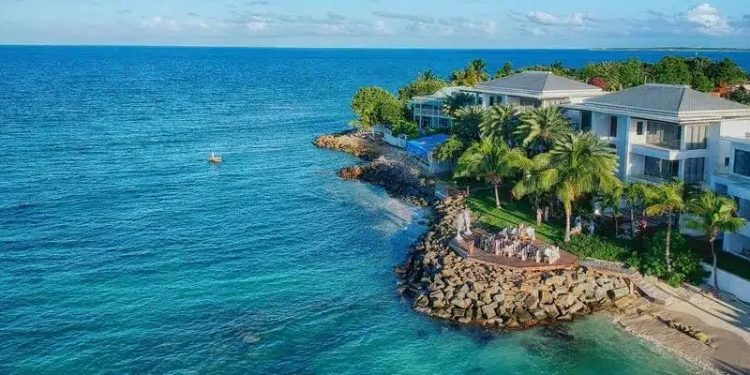 ক্যারিবিয়ান দ্বীপে বাড়ি কিনলেই মিলছে পাসপোর্ট