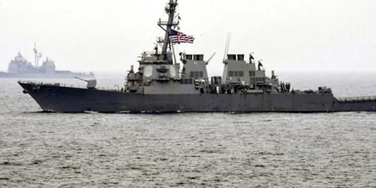 ওমান উপসাগরে মুখোমুখি মার্কিন যুদ্ধজাহাজ ও ইরানি হেলিকপ্টার, উত্তেজনা চরমে