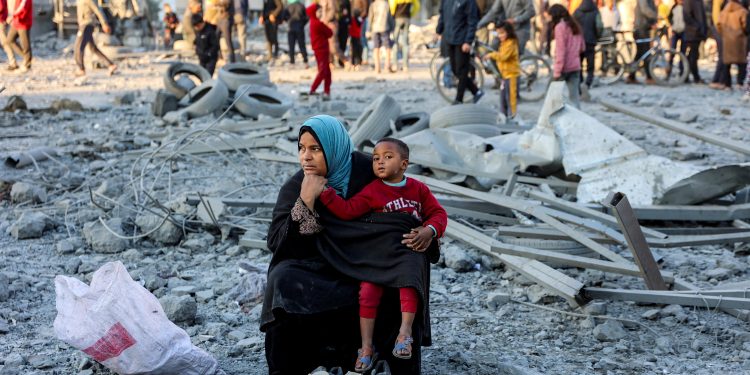 অবশেষে গাজা যুদ্ধবিরতির আলোচনায় অংশ নিচ্ছে ইসরাইল