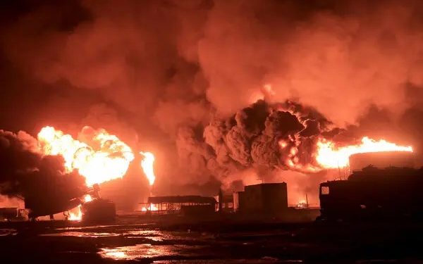 ইসরাইলি আকাশ প্রতিরক্ষা ভেদ করে হুথির ড্রোন হামলা