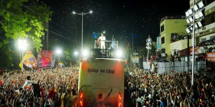 নিজের সমাবেশে প্রাণহানি, আবেগঘন বার্তা থালাপতি বিজয়ের