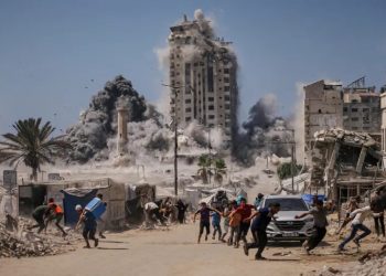 গাজায় নতুন করে ইসরাইলি হামলায় নিহত বেড়ে ১০০