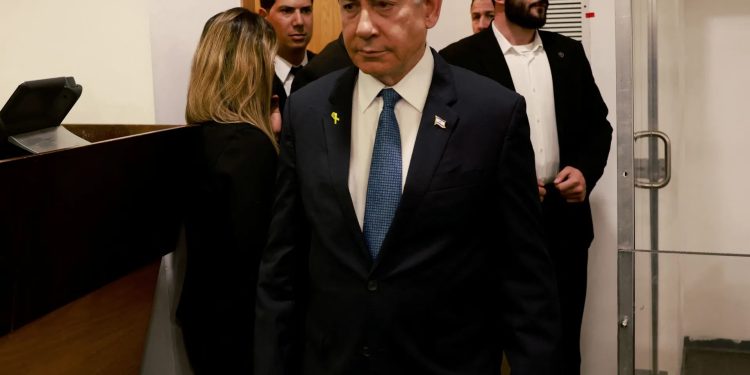 বিতর্কিত সেই বিল স্থগিতের নির্দেশ নেতানিয়াহুর