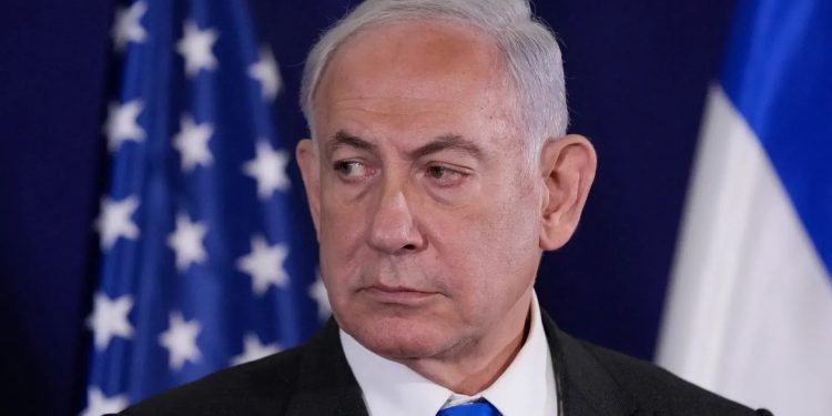 নিরাপত্তা উপদেষ্টাকে বরখাস্ত করলেন নেতানিয়াহু