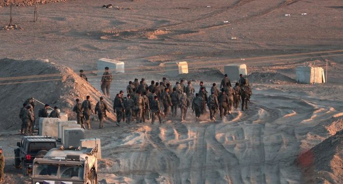 গাজার কিছু অংশ থেকে সরতে শুরু করেছে ইসরাইলি বাহিনী