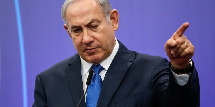 নেতানিয়াহুর সামনে ৬ বিপদ