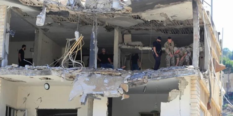 দক্ষিণ লেবাননে ফের ইসরাইলি হামলা