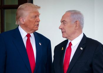 পশ্চিম তীরে উস্কানিমূলক কর্মকাণ্ড থেকে নেতানিয়াহুকে বিরত থাকতে বললেন ট্রাম্প