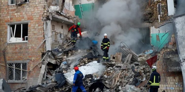 রাশিয়ার হামলায় ইউক্রেনে নিহত ২, অনেকেই আহত